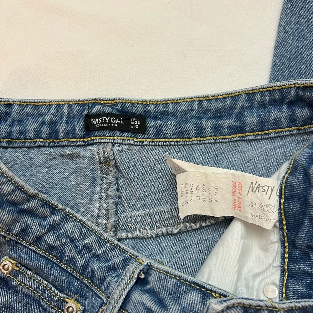 Nasty Gal Distressed High Waisted Mom Jeans - Picture 4 of 6